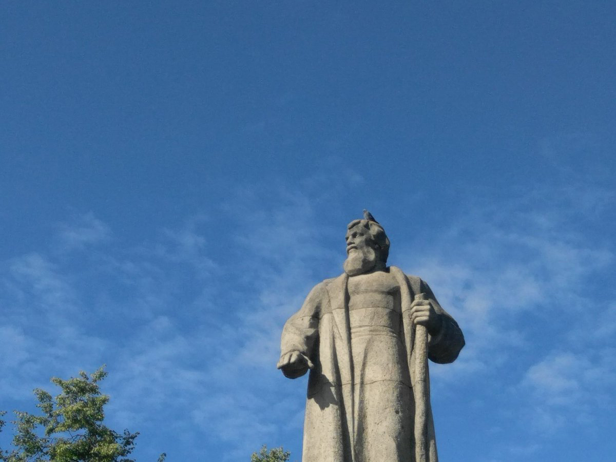 Памятник Сусанину